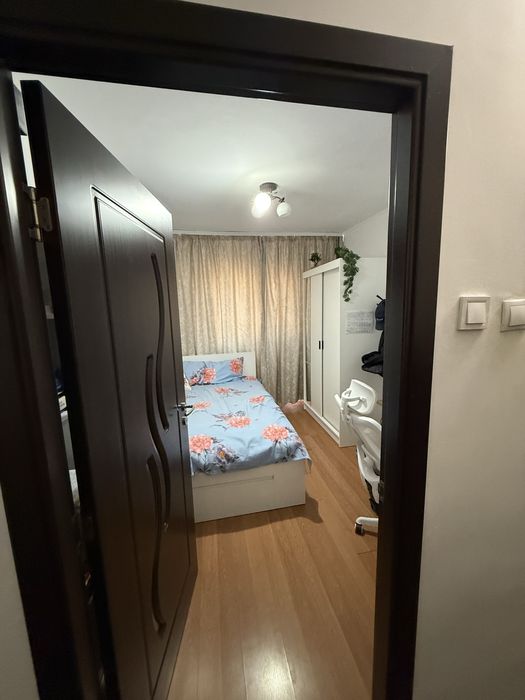 Apartament 3 camere ,Dristor
