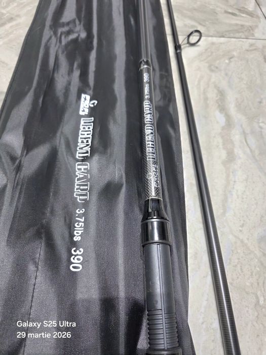 SET 4 Lansete FL LEGEND CARP 3.90 3.75 + 4 Mulinete FL BLACK FORCE 900