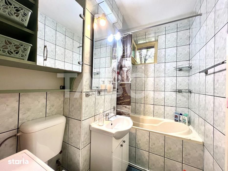 Apartament cu 3 camere in Gheorgheni zona Piata Mercur balcon si beci
