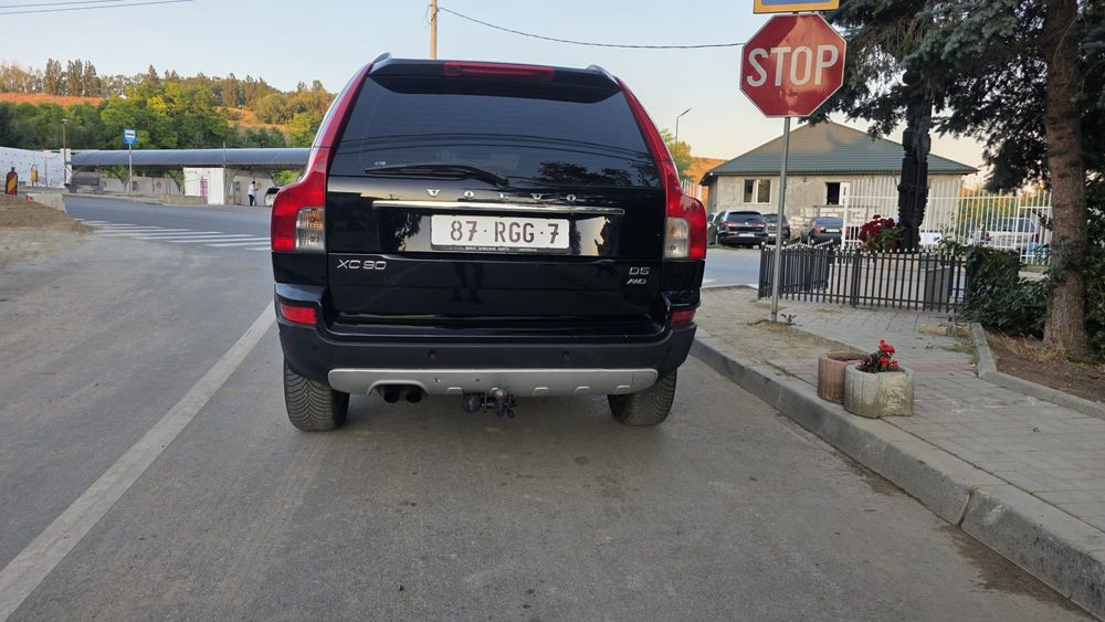 Volvo Xc 90 D5 * Automat * Euro 5 * 7 Locuri * 4*4 *