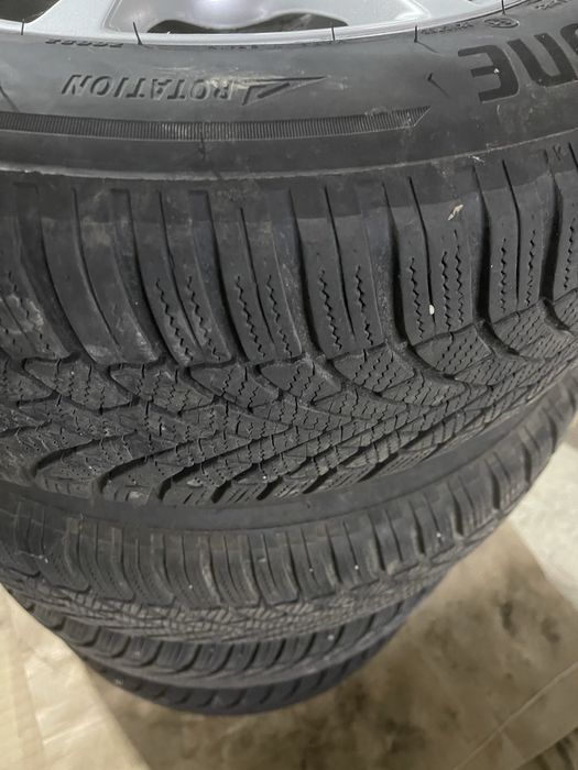 Jante BMW seria 3, R16, anvelope de iarna folosite 1 sezon !