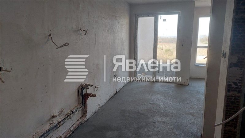 Продава се Едностаен апартамент в Поморие - 35 кв.м за 1200 €/кв.м - Снимка #3