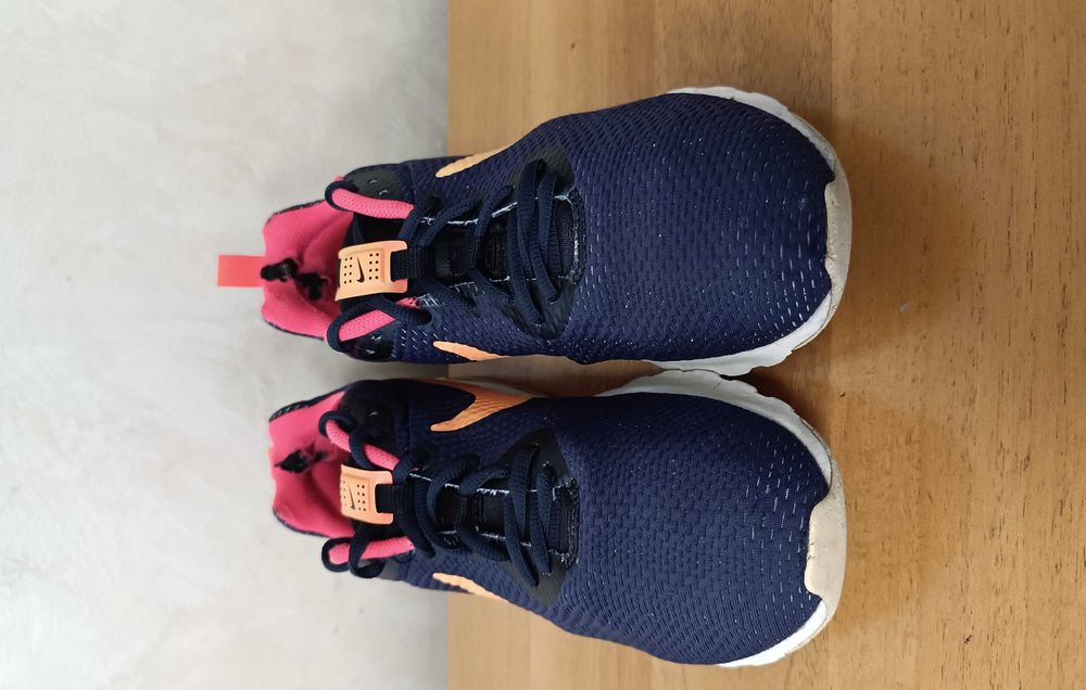 Nike Air Max Motion-В Добро Състояние