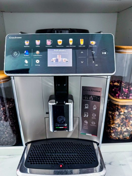Espressor automat Saeco GranAroma SM6582/30