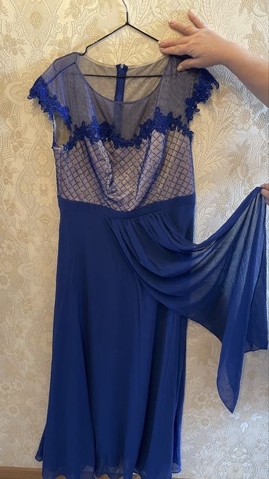 Продам платья на выбор