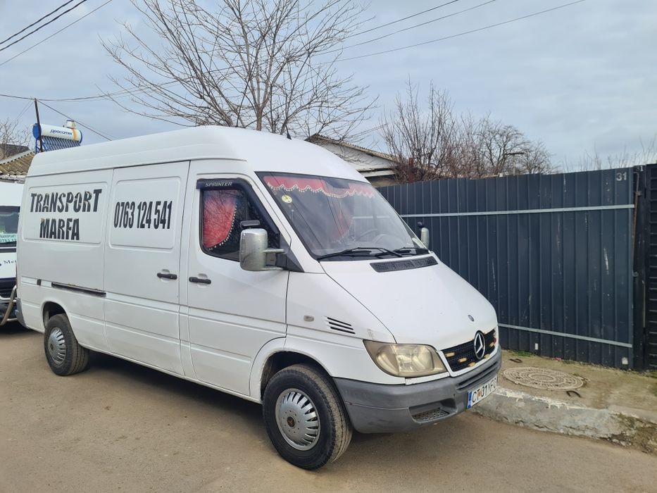 Vând Mercedes Sprinter