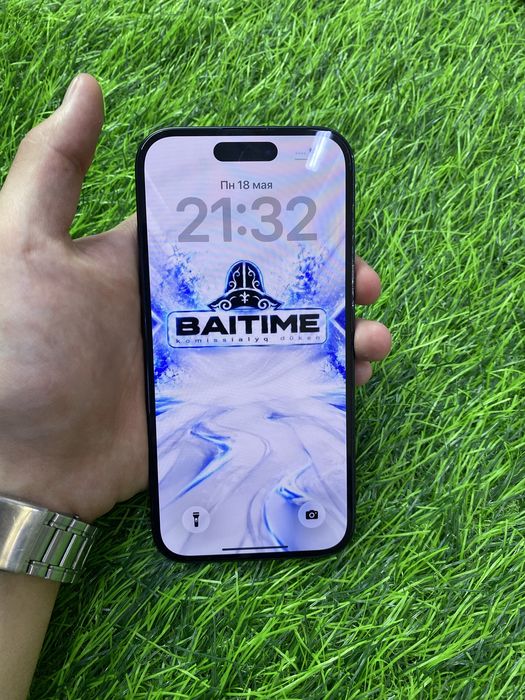 Iphone 16/Смартфон