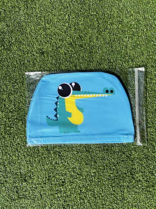 Цветни детски плувни шапки- забавни и удобни!