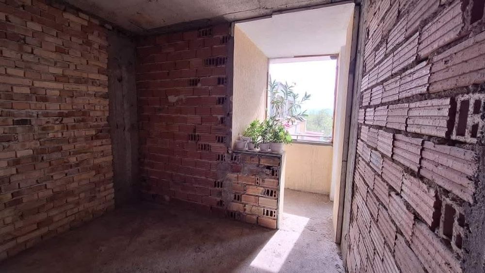 Продава се Многостаен апартамент в Нова Загора - 92 кв.м за 582 €/кв.м - Снимка #8