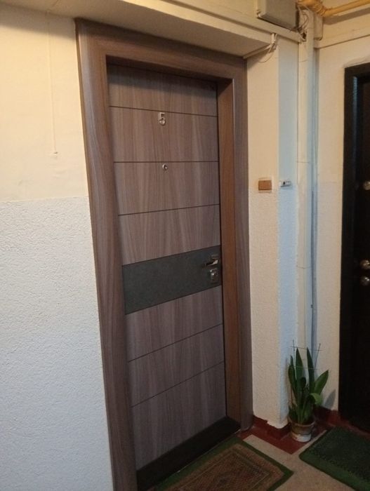 Apartament cu 2 camere.