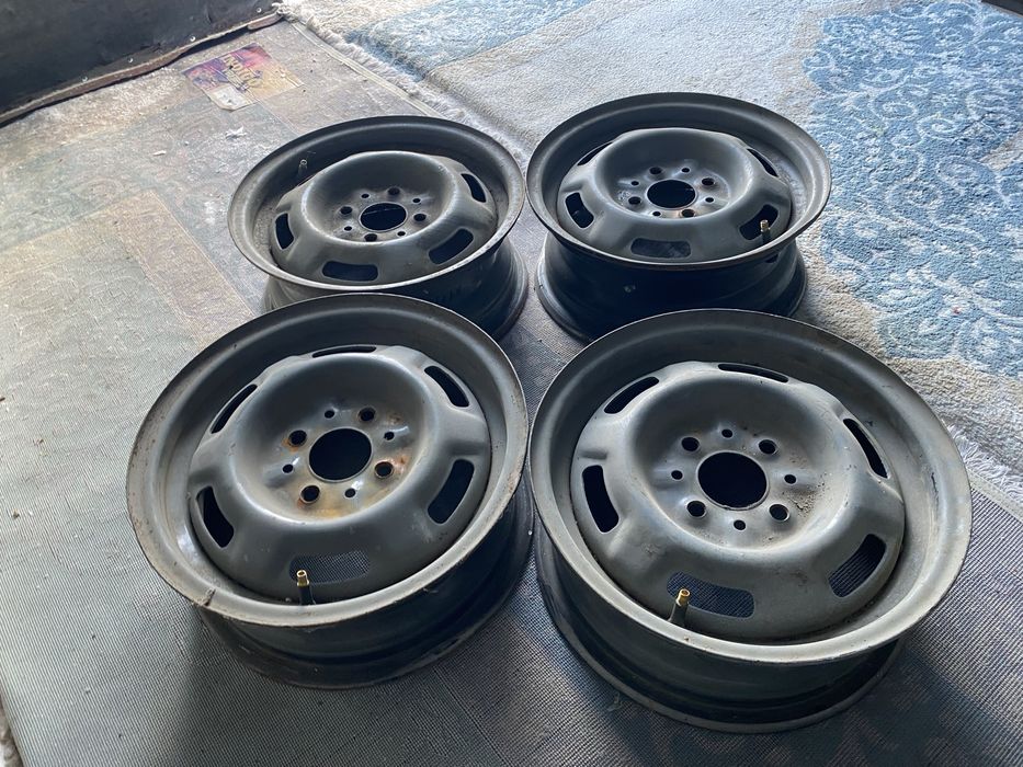 Продам штампы р 13 держут безкамерку!