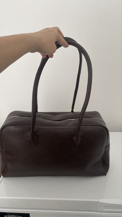 Продам коричневую сумку