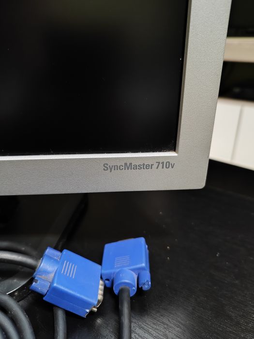 Монитор Samsung 17