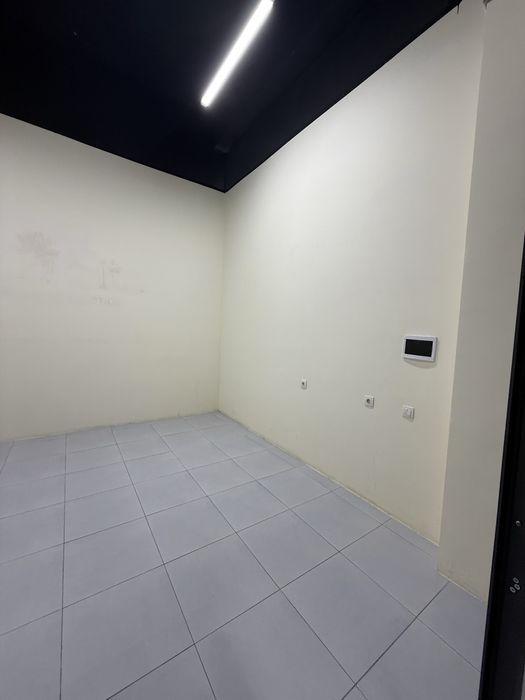 ИБН СИНО БЕЛТЕПАДА  19 кв Магазин Узок Муддатга АРЕНДАГА Берилади