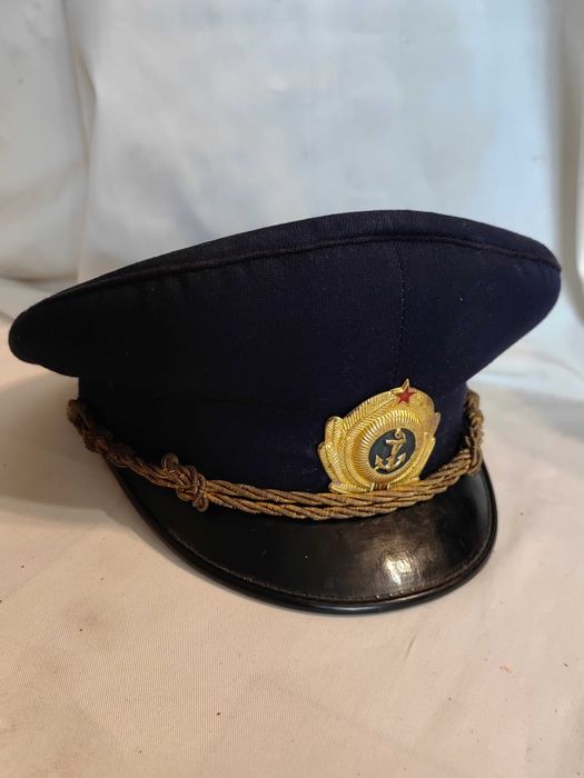 Две Редки Български Офицерски Соц Военни Фуражки