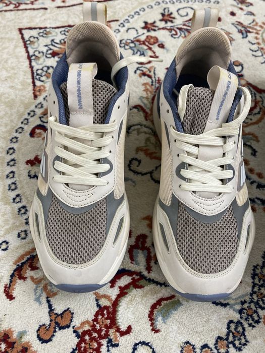 Кроссовки от бренда ЕА7