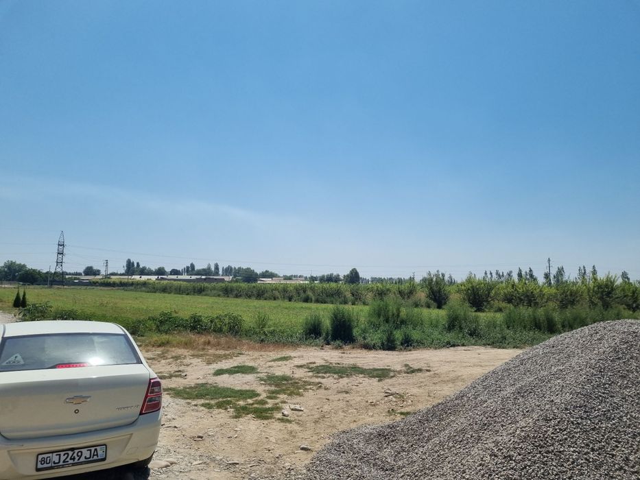 Сотилади ховли Ер 4та хона коробка. Заннги ота