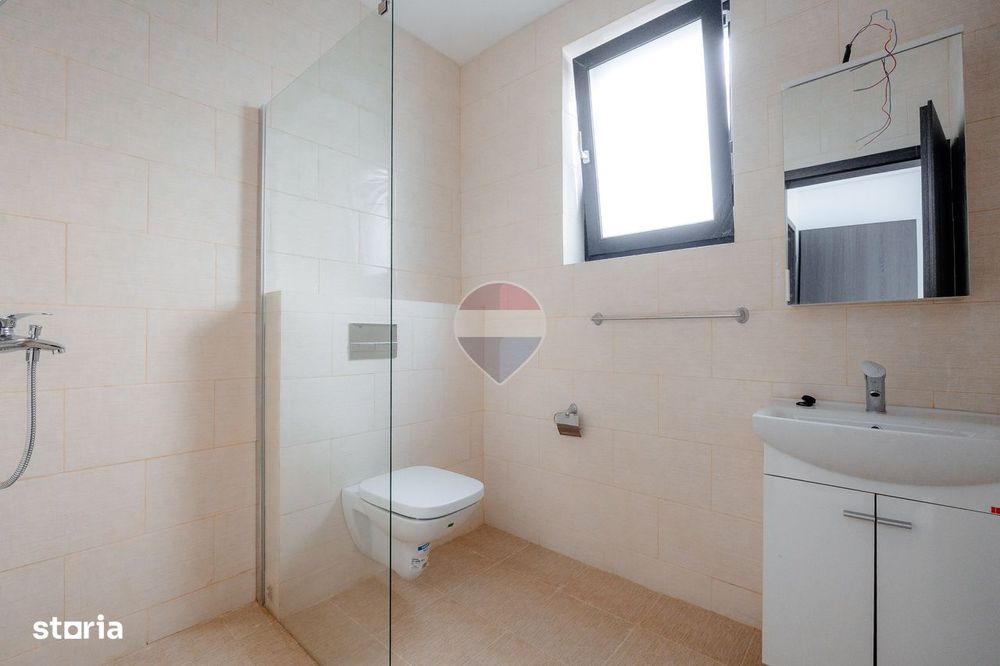 Casă tip duplex, P+1E, 174mp construiți — Budeasa Mare, Argeș