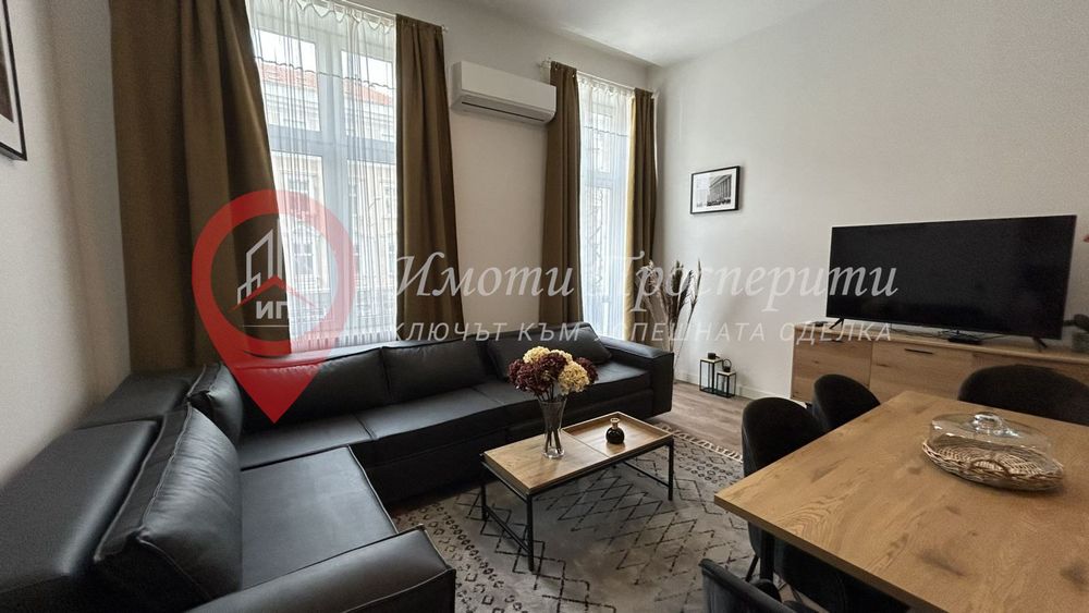 Дава се под наем Двустаен апартамент в София, Център - 67 кв.м за 800 € - Снимка #3