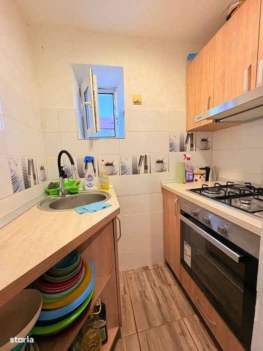 Casă 3 camere renovată, toate utilitățile, lângă stațiunea Călimănești