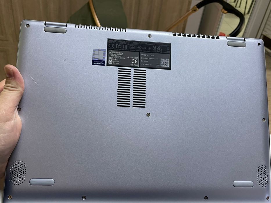 ASUS VivoBook Flip 14 TP412FA