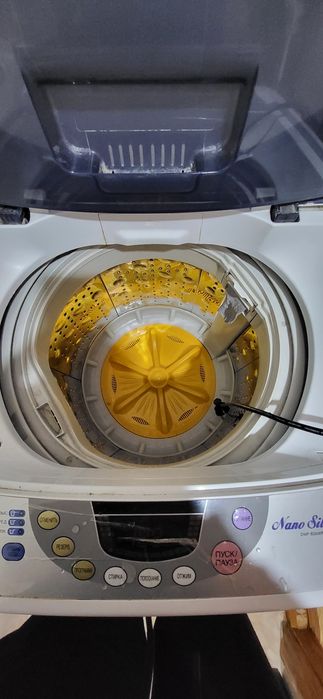 Продам стиральную машину