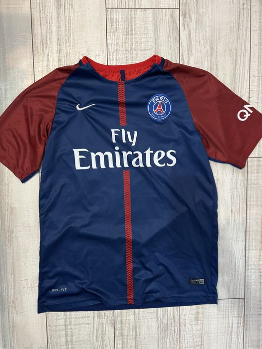 Футболни фланелки