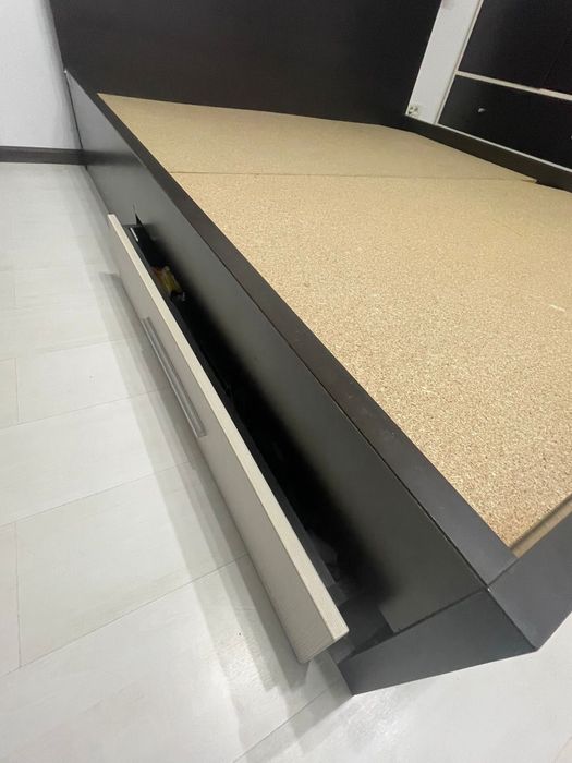 Cadru pat pentru saltea 180/200