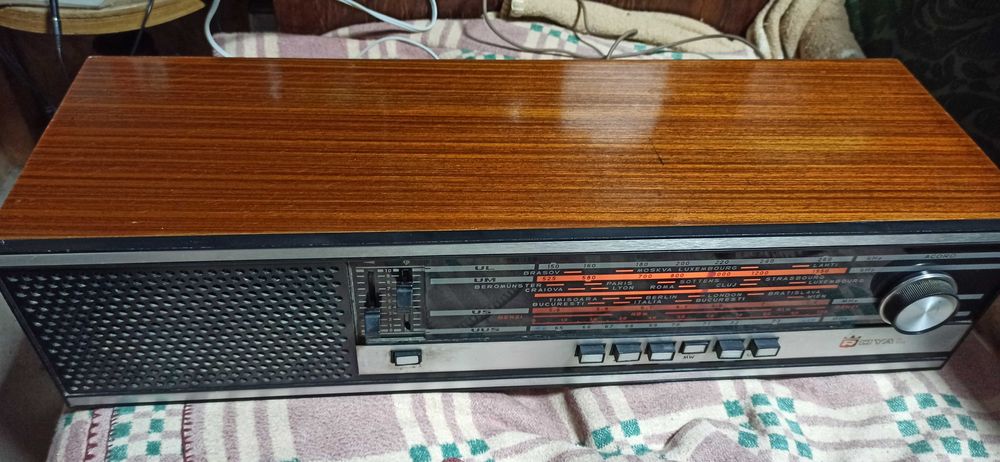 Radio românești vintage