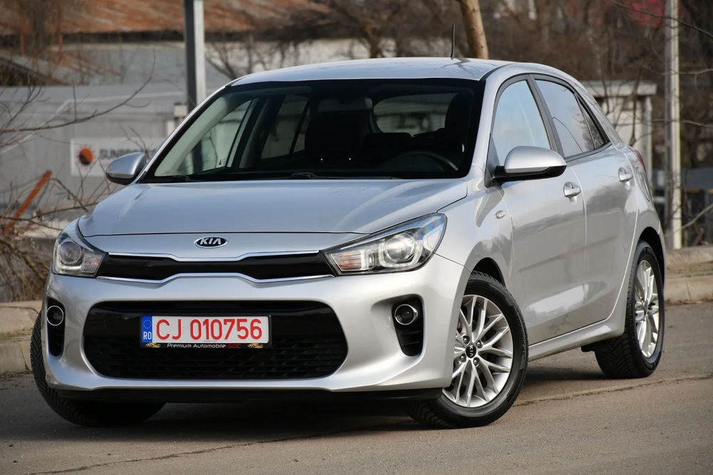 Kia Rio KIA RIO - 2017 - 1,4 credi - euro 6 - navi - jante - xenon