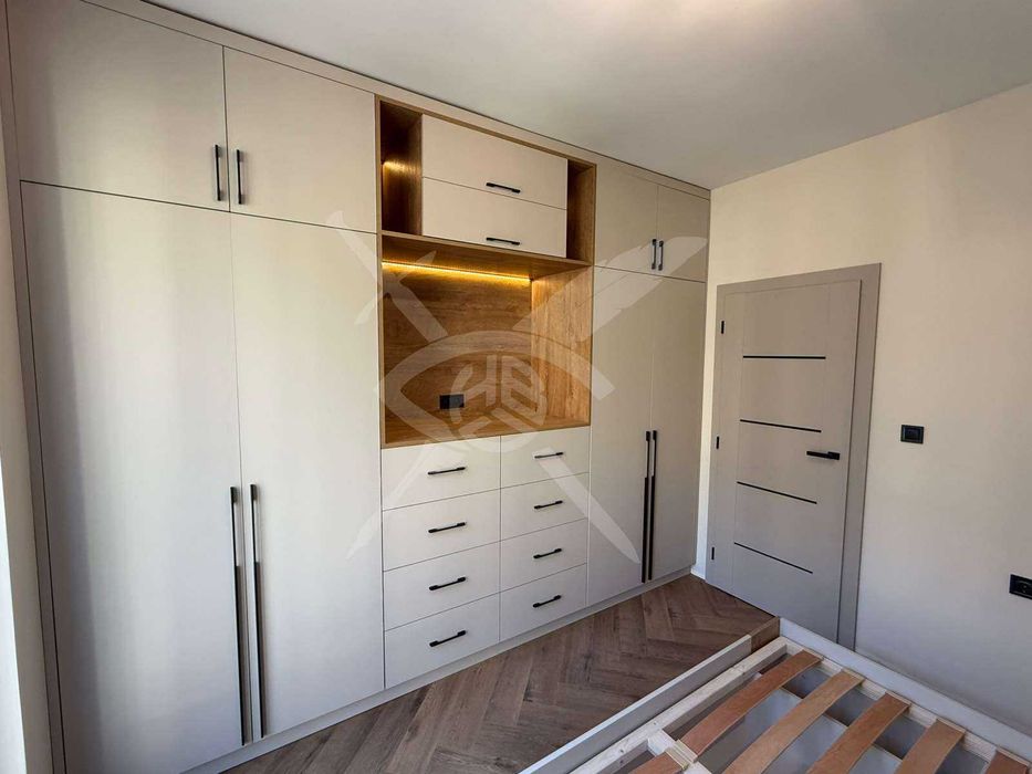 Двустаен апартамент - кв. Тракия - 11857871