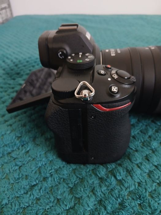 Nikon z5 body la cutie