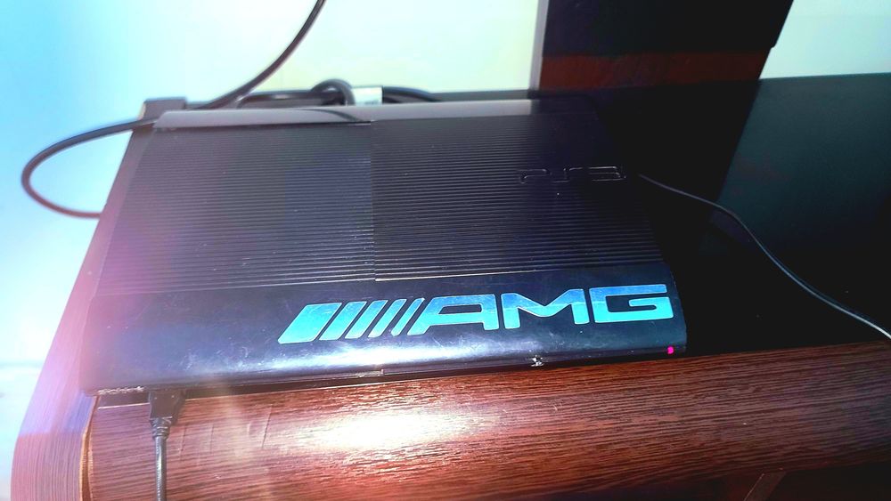 PS3 superslim 250GB iDeaL !