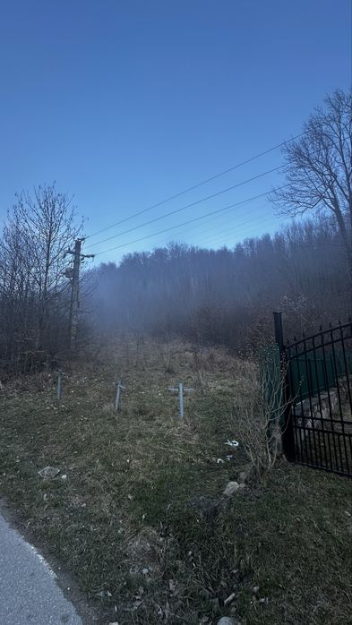 Teren Intravilan Moroeni 1000m