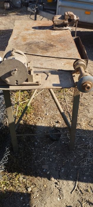 Vând banc de lucru