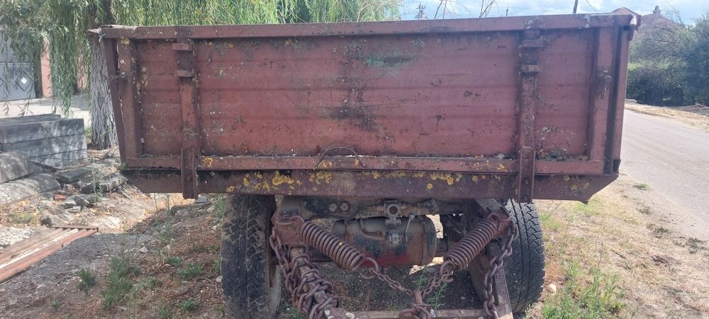 Remorca agricola  5 tone, cauciucuri ca noi - 10000 lei