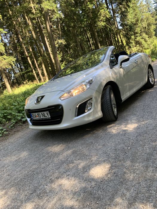 Peugeot 308 CC 2012.