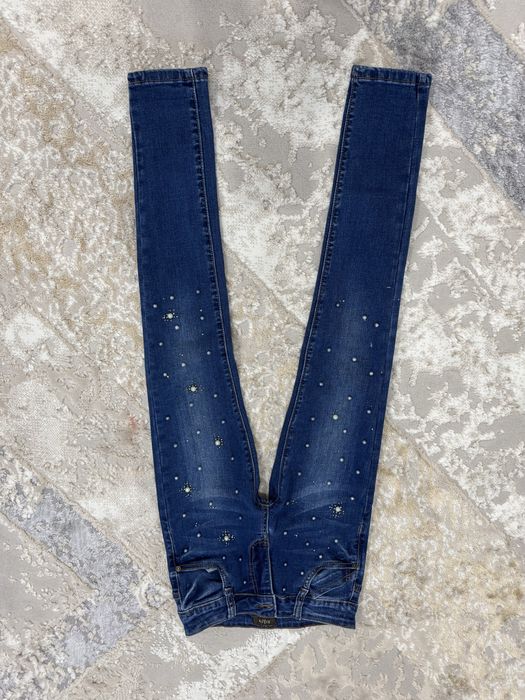 Продам джинсы для девочки