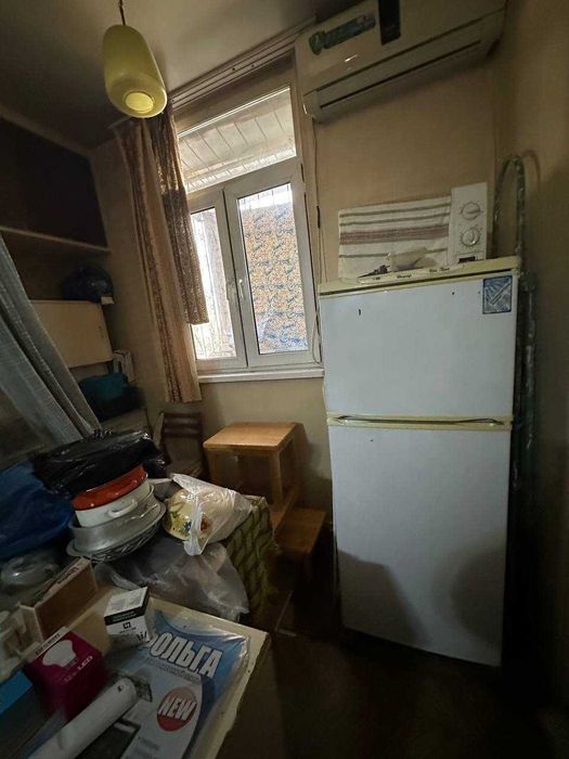 Продаю квартиру.Юнусабад 15  м Туркистан 2\2\4 ,Ипотека есть