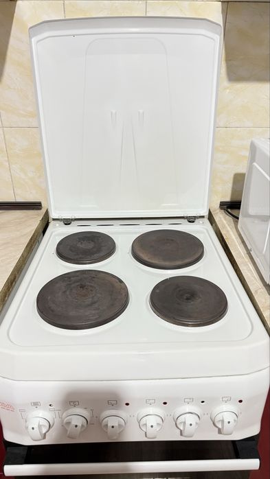 Продам электро плиту