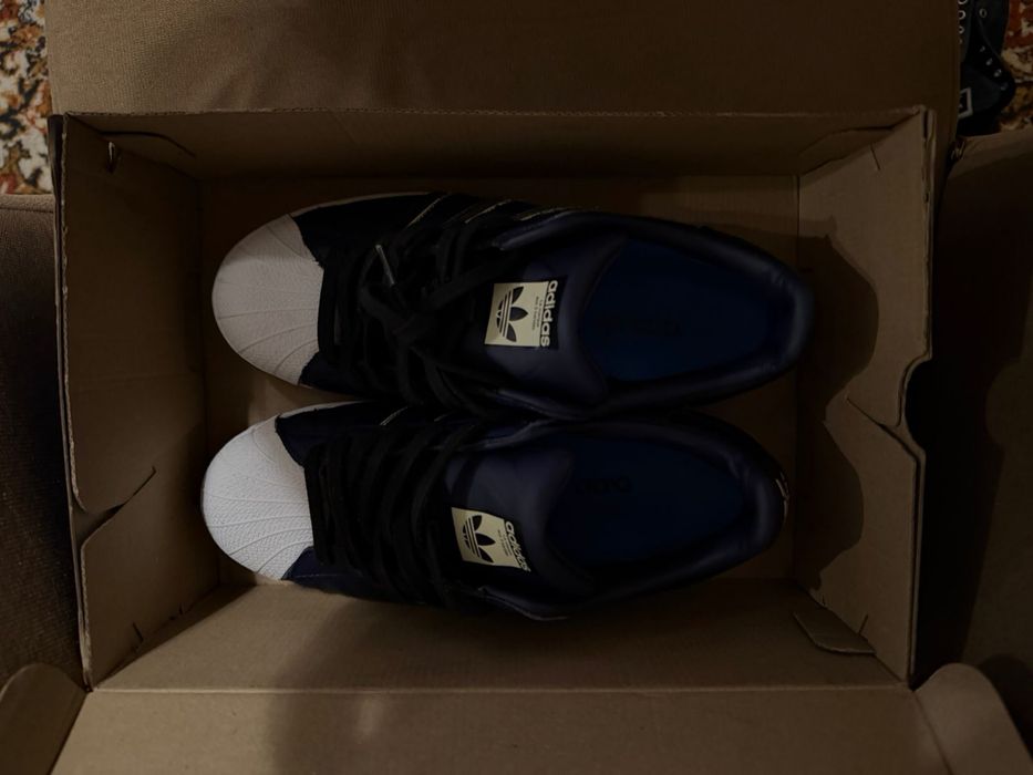 Кроссовки Adidas бу