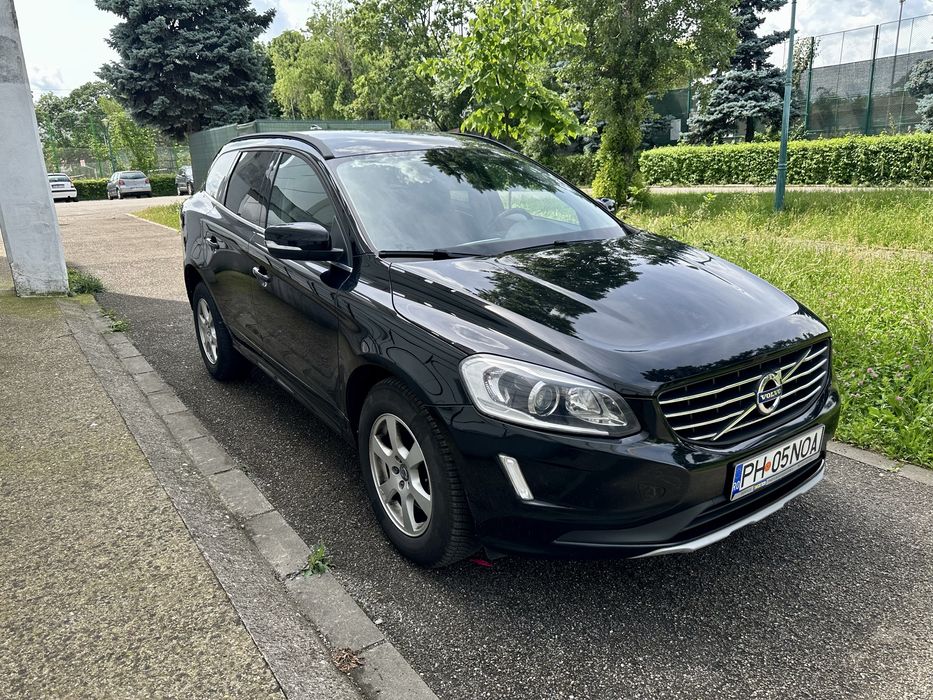 VOLVO XC60 0 — imagine 2
