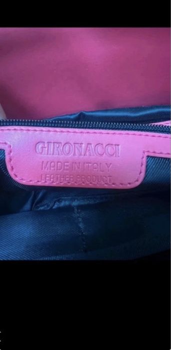 Genti lot cea roza este din piele