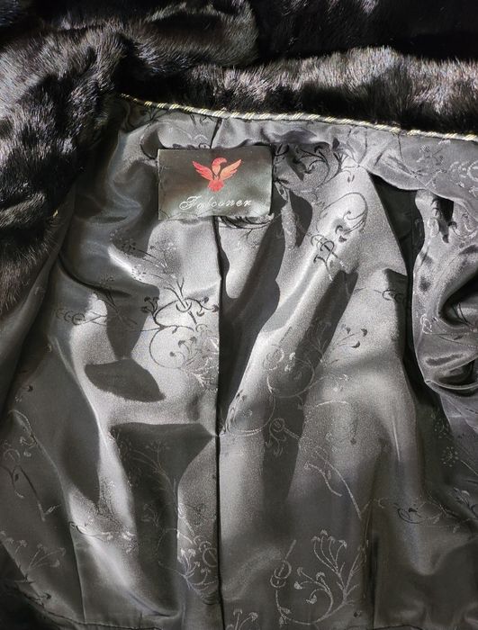 Продаётся натуральная шуба