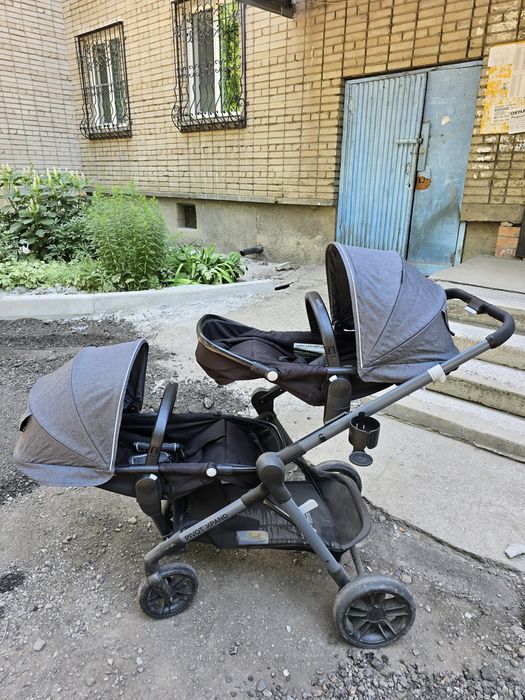продам коляску для двойни
