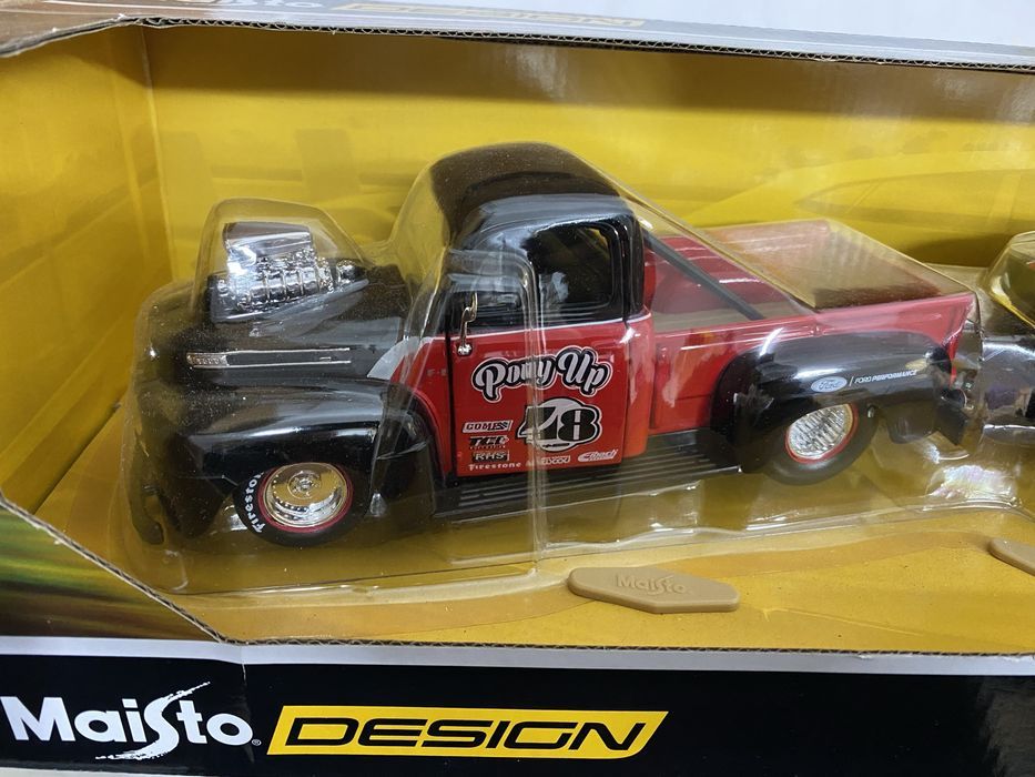 MAISTO Ansamblu machete scara 1:24 Lambo si Ford