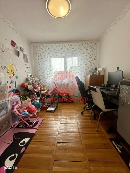Apartamente 3 Camere Decomandat, Etaj 2, Zona KM 4-5