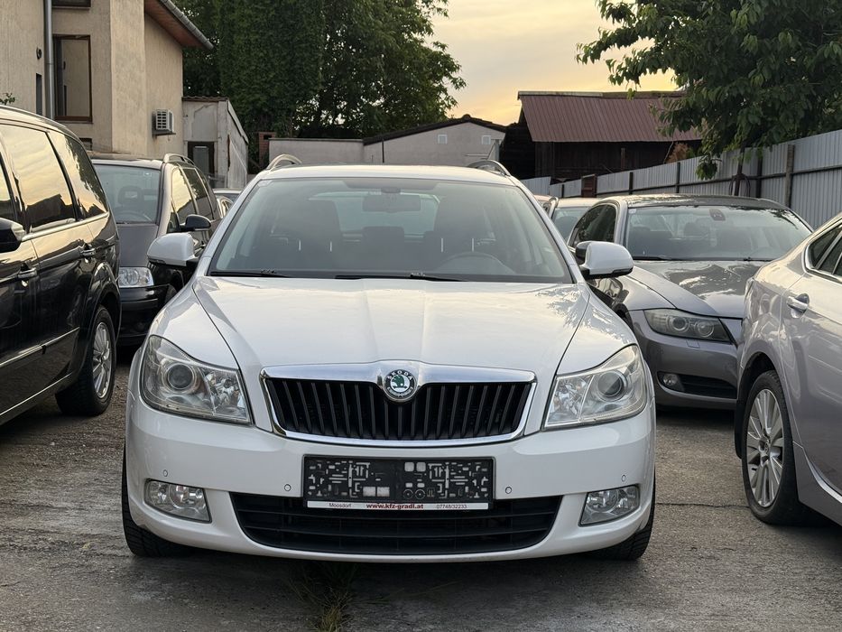 Skoda Octavia 1.6 TDI fab.2013 *** EURO 5  *** ADUS AZI *** IMPECABIL