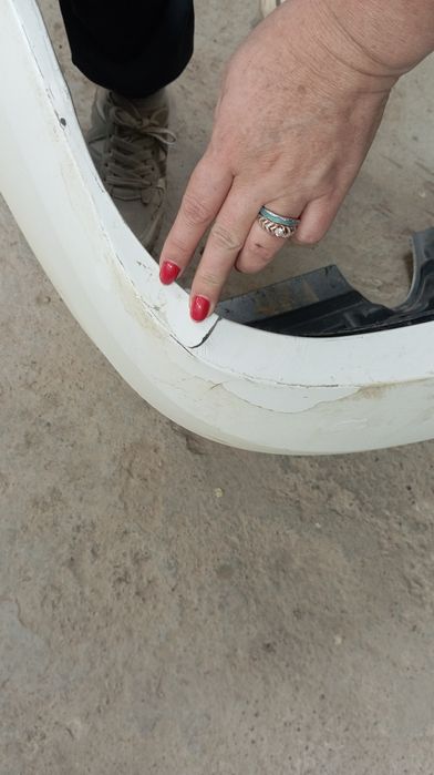 Продам Бампер задний