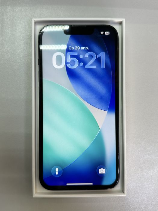 Продам iphone 13